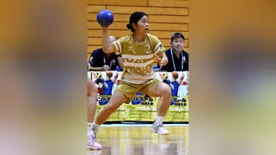 ハンド女子、白梅学園が千原台に雪辱し４強進出…長谷川主将が攻守の起点に