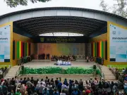 インドネシア・アチェ州、婚外交渉の男女4人に公開むち打ち刑