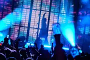 Ado、『Lollapalooza』初出演でトリ務め圧巻のパフォーマンス