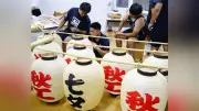 秋田竿燈まつり３日開幕　唯一の高校竿燈会・秋田工業高、秋篠宮ご夫妻の前で披露した差し手が高校最後の夏へ