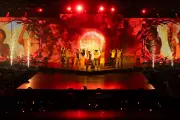 &TEAM、シンガポールでアジアツアー本公演ファイナル MAKIが涙「心から幸せな瞬間」