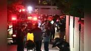 小金井のマンション火災、9人けが 高2男子「必死に逃げた」