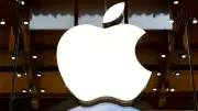 アップル、Siriとビジョンプロ部門で200人超削減へ ブルームバーグ報道