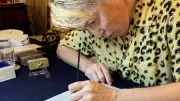 画家・井上文太さん、被災地の記憶を絵で後世に 熊本地震で「のこす」活動
