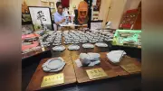 飛鳥・藤原の宮都のフィギュア人気、キトラ古墳の青龍・朱雀のクリスタル置物も新登場