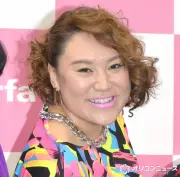 バービー、築160年の古民家で長女2歳の誕生日を祝福 家族3ショット公開