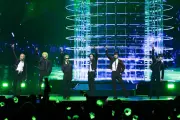 BOYNEXTDOOR日本ツアー開幕、初日にアイナ・ジ・エンドがサプライズ出演