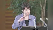 消費税1%減税閣議決定 効果・財源見通せず 高所得者恩恵大きく