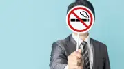 喫煙者はボーナス1万円減、20時以降は電気代自腹…年商92億円「明るいブラック企業」の変な社内ルール