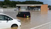 千葉豪雨でレッカー高額請求トラブル、キャンセル料27万円も
