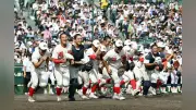 智弁和歌山が社を振り切り5年ぶり初戦突破、井本選手が3安打1打点の活躍