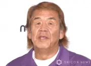 長州力、専修大後輩の馳浩を膝に座らせる「先輩後輩の関係は永遠」と投稿し反響