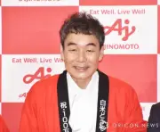 ダチョウ倶楽部・肥後克広、家庭菜園で育てた梅を使ったバーボン梅酒をインスタで披露「甘く上手く出来ました」