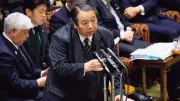 ドコモ新プランは実質値上げか、総務大臣が受け止め語る