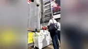 道頓堀火災から1年、現場近くで今も続くたばこのポイ捨て…ミナミは全国最悪