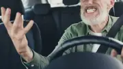 70歳からの運転学：免許返納を10年延ばす「今の癖」の見直し方