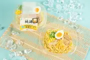 ファミリーマート「さっぽろ純連監修 冷し味噌ラーメン」8月11日発売