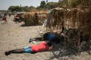 セウタ不法移民移送の密航業者5人逮捕、1人当たり最高1万500ドル受領