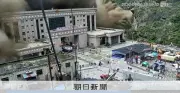 ネパール・チベット国境で鉄砲水、22人死亡　旅行者384人不明