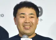 フットボールアワー岩尾望、600万円のアウディQ2納車を報告 こだわりのブラックスタイリングに反響