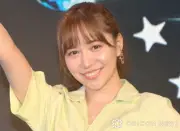 元AKB48・河西智美、夫で新体操講師の小山圭太&4歳長女との家族3ショット公開 サンリオピューロランド満喫