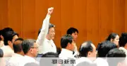 福岡県議会、議長辞職勧告案は採決見送り 自民若手の行動に衝撃