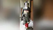 芸舞妓の正装「黒紋付」、絽の夏仕様は八朔の8月1日だけのぜいたく