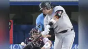 巨人がダルベック先制3ランで乱打戦制す、広島は逆転勝ち プロ野球25日