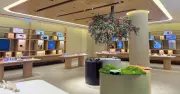 Google Store 表参道が世界最大の店舗面積でオープン、限定ノベルティも