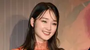 剛力彩芽、ピンク髪で地下鉄乗車に高島礼子が苦笑い「恐るべし私生活」
