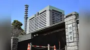 台風13号接近に備え陸自がブルーシート1000枚と土のう2000個を輸送
