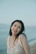 雛形あきこ、22年ぶり写真集 水着グラビア解禁