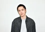 細田佳央太、『ラヴィット!』で午前9時から全力熱唱「グッバイ君の〜♪」 SNS反響