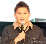 中日ファン井戸田潤、4年間自腹で球場広告 「ハンバーグ定食3年分」の費用明かす