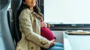 フランスで妊婦に席を譲るのは当然？6人が同時に立つ理由とは