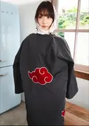 伊織もえ、私服の羽織にネットざわつく「万華鏡写輪眼開眼してます?」