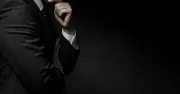 40代の転職者が急増、転職後の平均年収は微減も活動は活発化