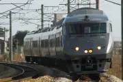 JR九州、787系で車内宿泊イベント「スワローおひさま」をひなたフェス開催日に実施