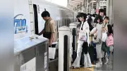 ＪＲ名古屋駅で帰省ラッシュがピーク　新幹線は満席に