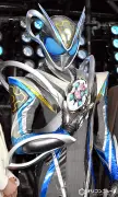 『仮面ライダーマイス』敵は「十二支同盟」、リーダーはネコの仮面ライダーマオウ！東啓介「考察したくなる」