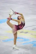 坂本花織の衣装展が神戸で開幕 五輪や世界選手権の衣装を展示