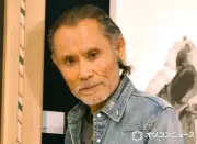 片岡鶴太郎、山梨の自家農園で夏野菜の収穫ショット公開「新たな一面」と反響