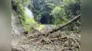 小湊鉄道、千葉豪雨で倒木・土砂、一部運休し復旧本格化