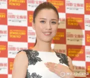紺野まひる、遼河はるひとの「出会って34年」ランチ公開 宝塚同期愛に反響