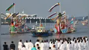 被災地から：御座船の最後の雄姿を記録