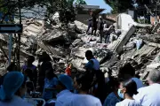 コロンビアでM7.4地震、111人死亡 非常事態宣言
