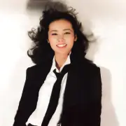 松原みき「真夜中のドア」Spotifyで5億回再生突破、初配信7曲含む6タイトルがデジタル配信開始