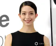 松島花、37歳誕生日に夫からロレックスとガーベラ37本のプレゼント