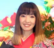 MAX・REINA、夏休みに子どもたちと沖縄へ里帰り「じぃじ、ばぁばも大喜び」家族ショット公開