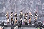 ME:I、『LuckyFes’26』初出演 新曲「FLUTE」をパワフルに披露
